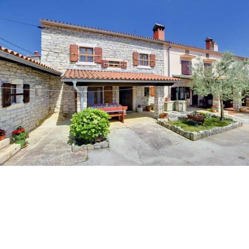 Holiday Home Glavas