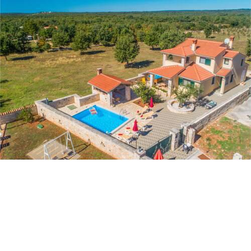 Holiday home Golubovo III