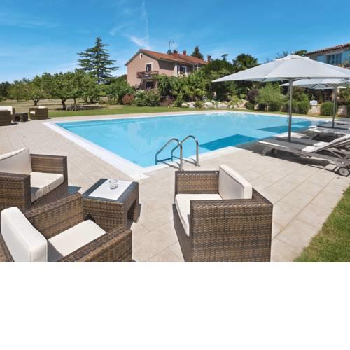 Holiday Home Haus Hibiskus (KST146)