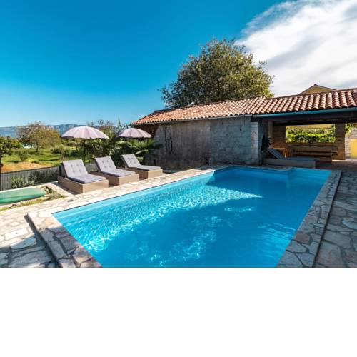 Holiday Home Haus Kate (IPC153)