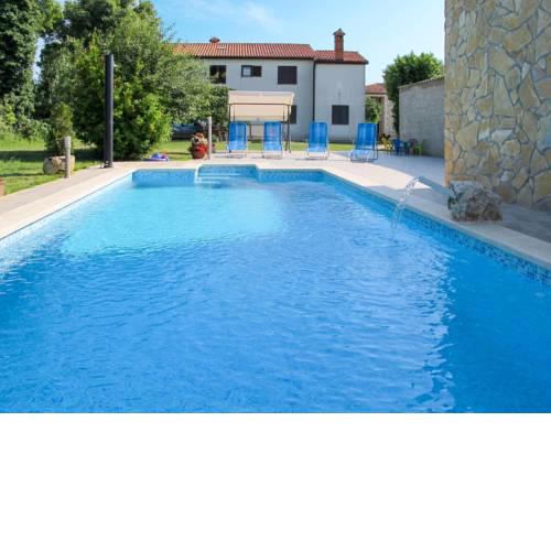 Holiday Home Haus Pinezici (RCA151)