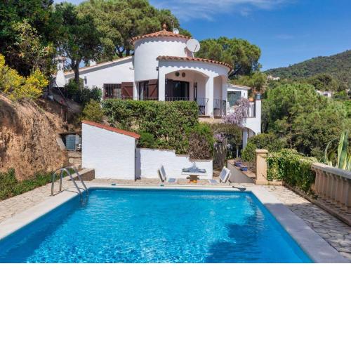 Holiday Home Hort Vell by Interhome