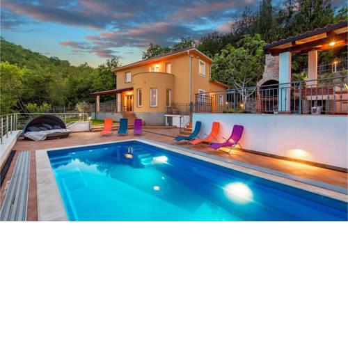 Holiday Home Icici with Sea View I
