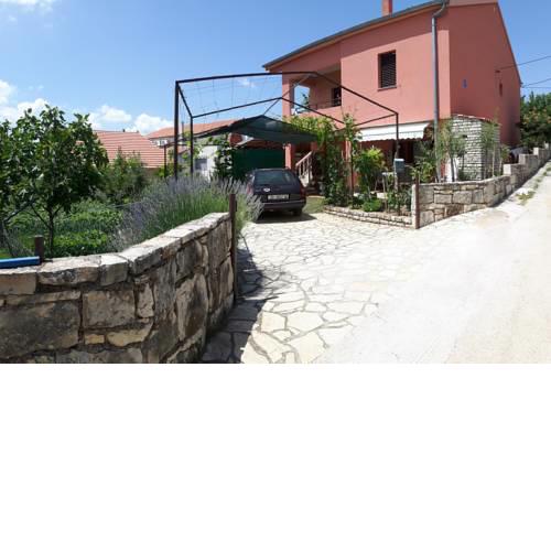 Holiday home Ika