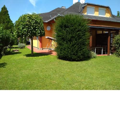 Holiday home in Balatonfenyves 35176
