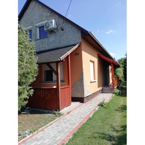 Holiday home in Balatonfenyves 38179