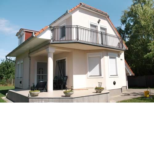 Holiday home in Balatonmariafürdo 19513