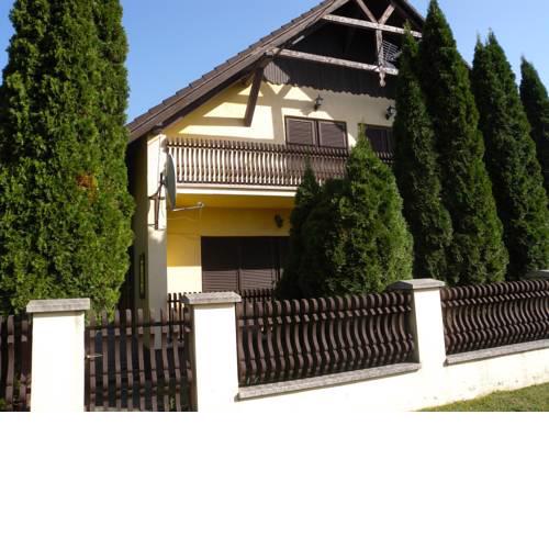 Holiday home in Balatonmariafürdo 33087