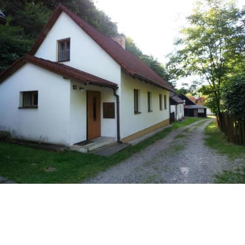 Holiday home in Branov 1198