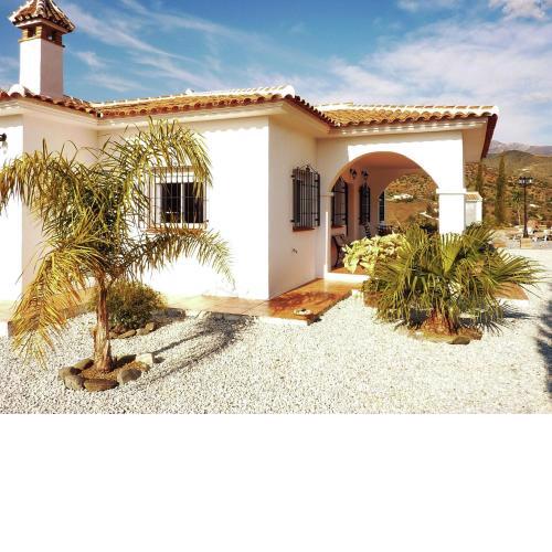 Holiday home in Canillas de Aceituno with pool