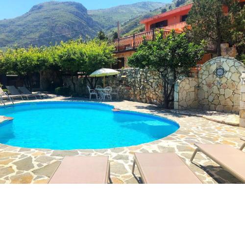 Holiday Home in Castellammare del Golfo with Pool