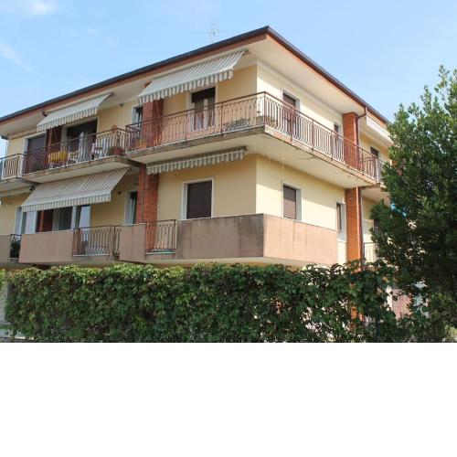 Holiday Home in Lazise with Lake Nearby