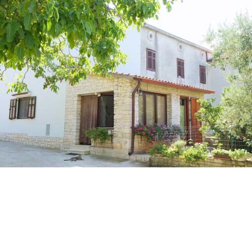 Holiday home in Liznjan/Istrien 17302
