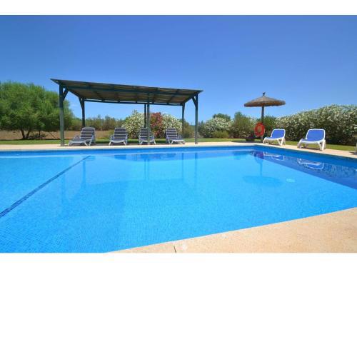 Holiday home in quiet area with private swimming pool