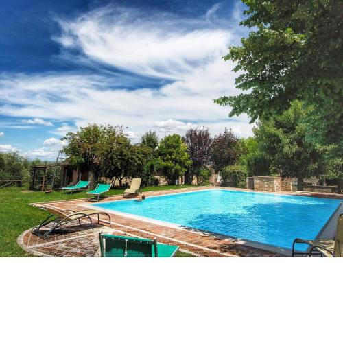 Holiday Home in Tuscany with Swimming Pool