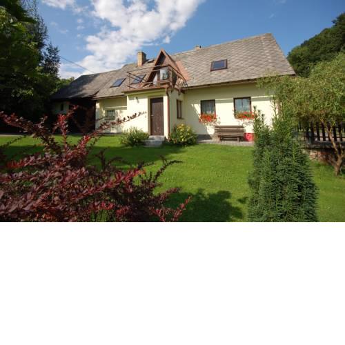 Holiday home in Vyprachtice 976