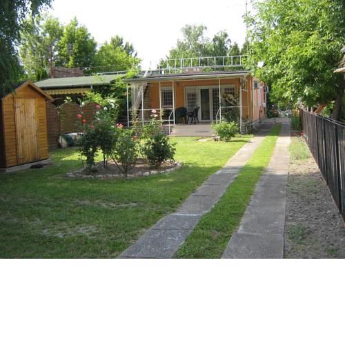 Holiday home in Zamardi/Balaton 20366