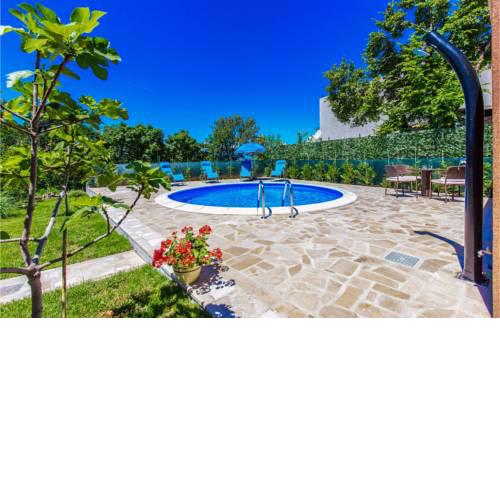 Holiday Home Jadranovo *LXV *