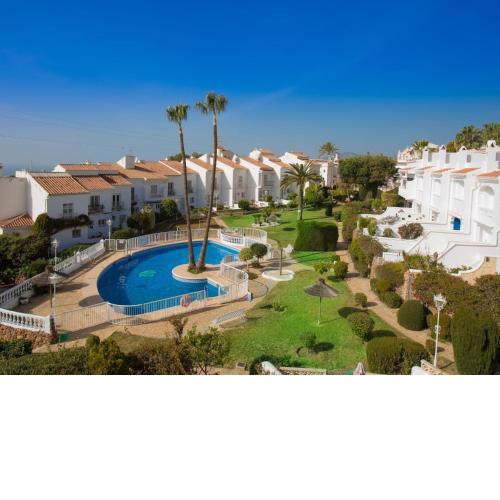 Holiday Home Jardines de Nerja by Interhome