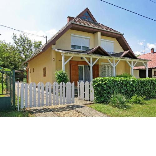 Holiday Home Jazmin