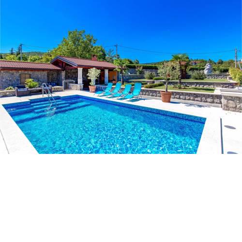 Holiday Home Jurdani 02