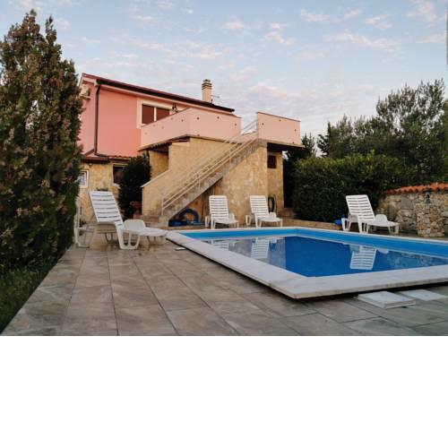 Holiday Home Kate