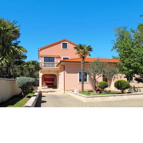 Holiday Home Katja (MDN183)