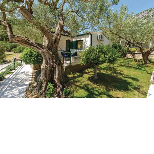 Holiday home Klek 401