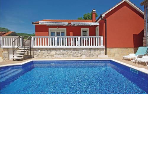Holiday Home Kresevo with Fireplace 11