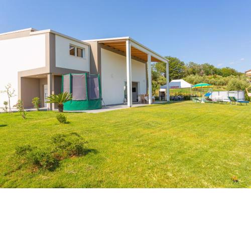 Holiday Home La casa di Melina by Interhome