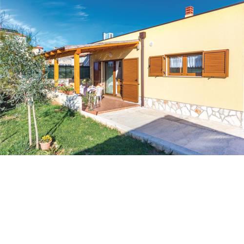 Holiday home Liznjan *LXII *