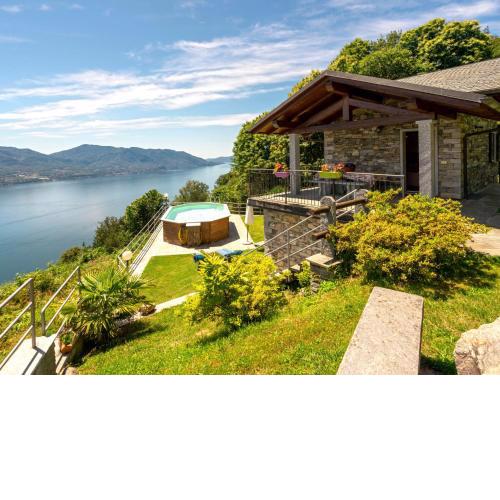 Holiday Home Lo Scoiattolo by Interhome