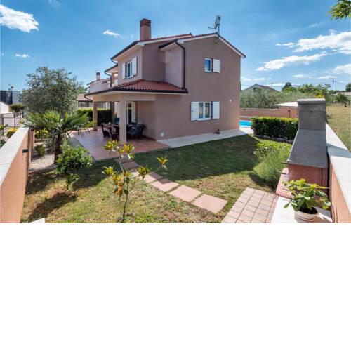 Holiday home Loborika 45