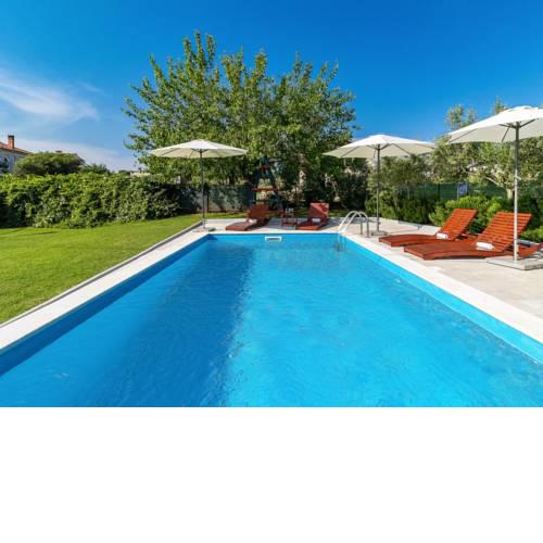 Holiday Home Luigia