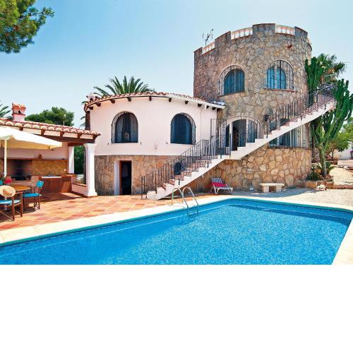 Holiday Home Maria by Interhome
