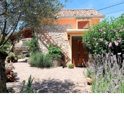 Holiday Home Maria (MLK171)
