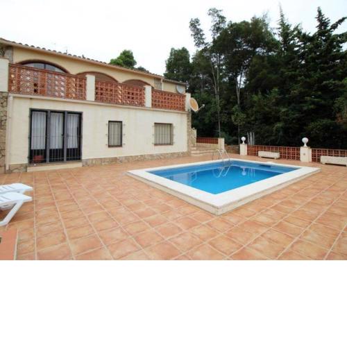 Holiday Home Mas Tomasi 385 by Interhome