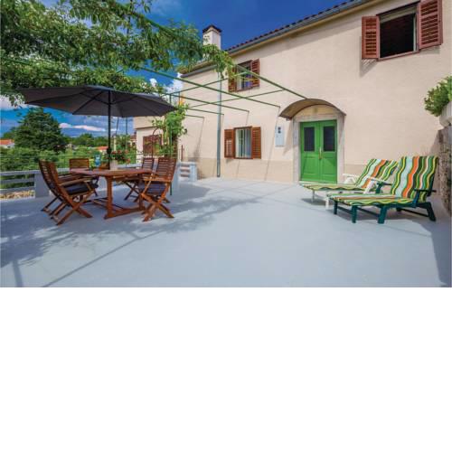 Holiday Home Milohnici I
