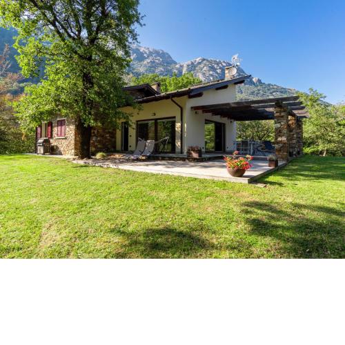 Holiday Home Motto dei Dossi by Interhome