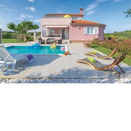 Holiday home Muntic bb II