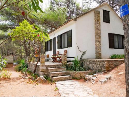 Holiday Home Neli (ISO305)