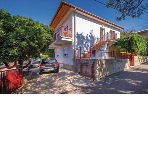 Holiday home Nikole Butkovica IV
