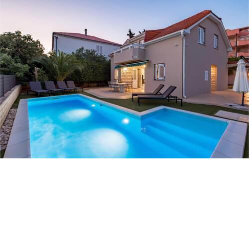 Holiday Home Novalja with Sea View IV
