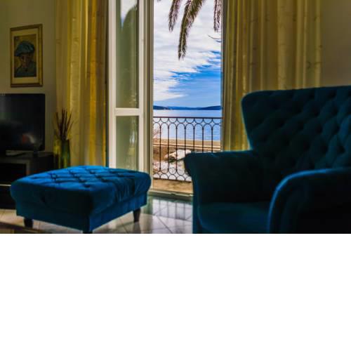 Holiday Home Obrov
