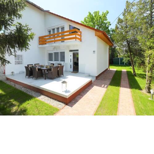 Holiday Home Pixie
