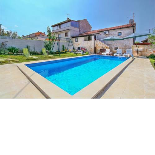 Holiday home Prhati Prhati