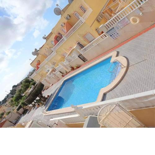 Holiday home + private car park