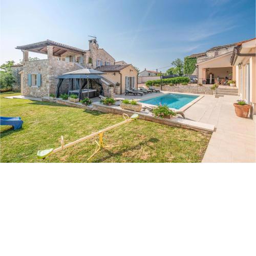 Holiday home Pula Valtura