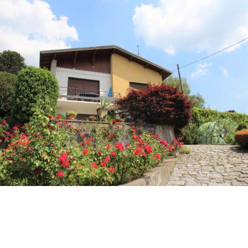 Holiday Home Rita by Interhome