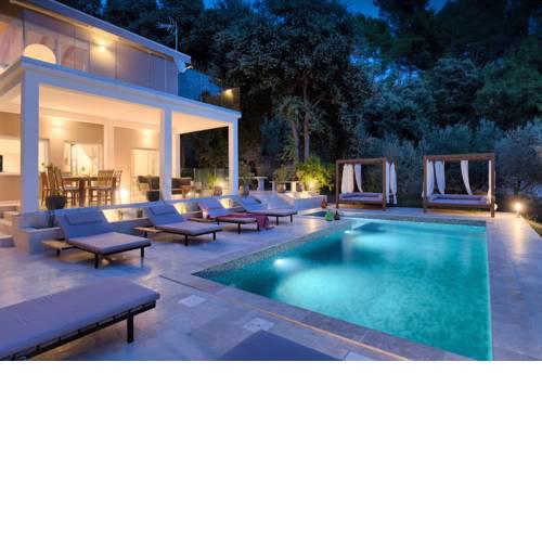 Holiday Home S2
